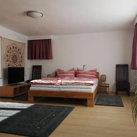 Tanzer Appartement Ellbögen