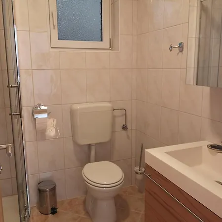 Tanzer * Ellbögen